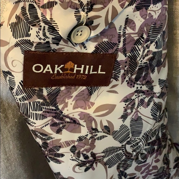 Oak hill suit - Picture 2 of 3